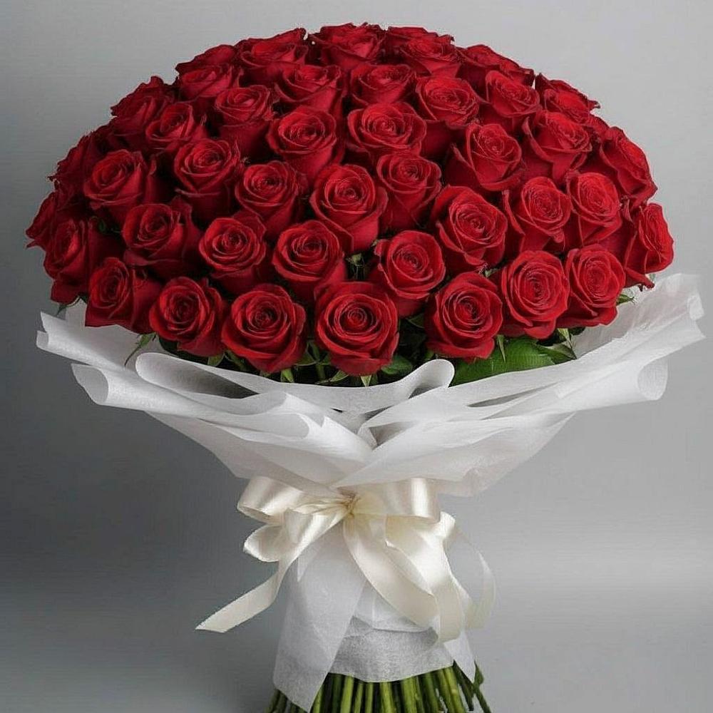Букет 101 Красная роза Блэк Мэджик в Пролетарском Белгородской области