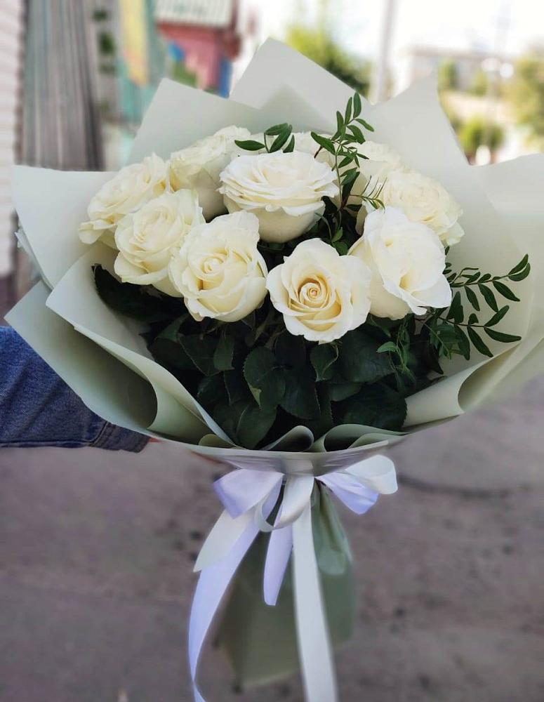 Букет Белые розы Проуд в Пролетарском Белгородской области