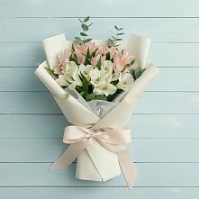 Букет цветов из:  Альстромерии в Пролетарском Белгородской области