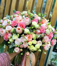 Букет цветов из:  Розы #REPLACE_PRED# Пролетарском Белгородской области