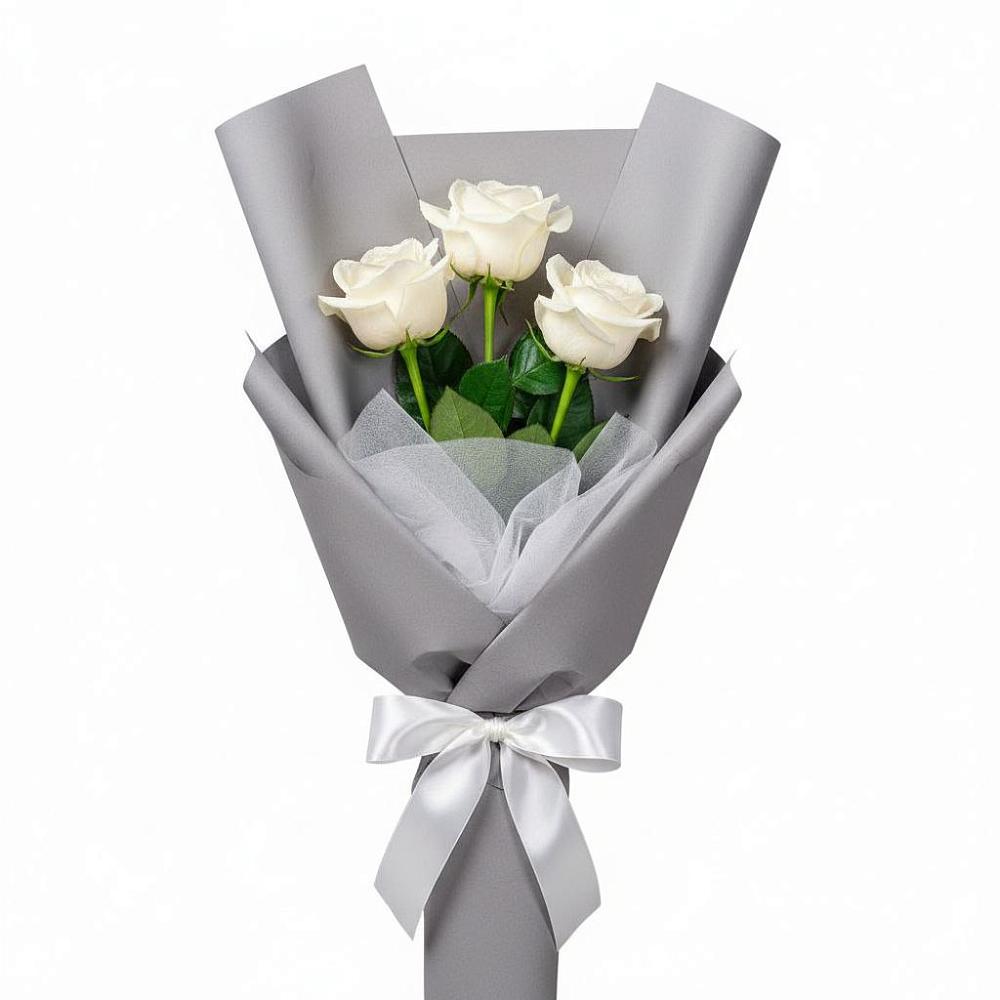 Букет 3 белые розы в Пролетарском Белгородской области