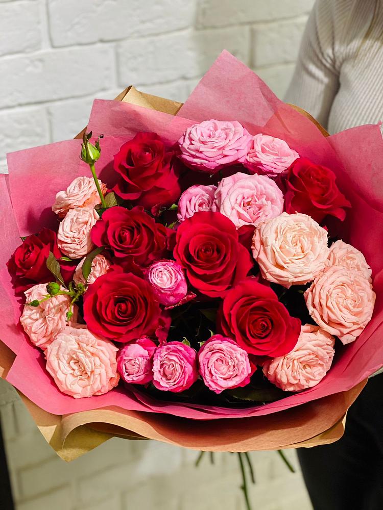 Букет цветов из: Розы в Пролетарском Белгородской области