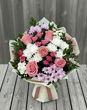 Букет цветов из:  Альстромерии, Гвоздики, Розы и Хризантемы в Пролетарском Белгородской области