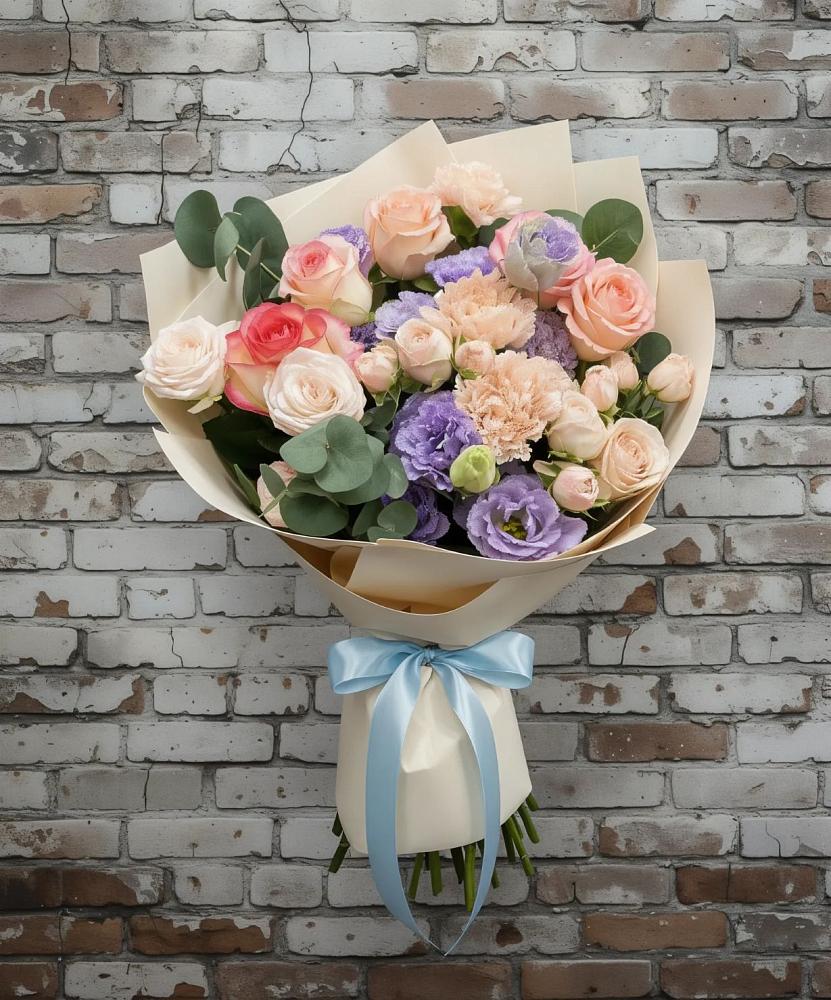 Букет цветов из: Розы, Лизиантусы и Гвоздики в Пролетарском Белгородской области