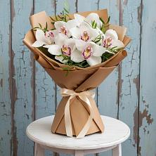 Букет цветов из:  Орхидеи и Розы в Пролетарском Белгородской области